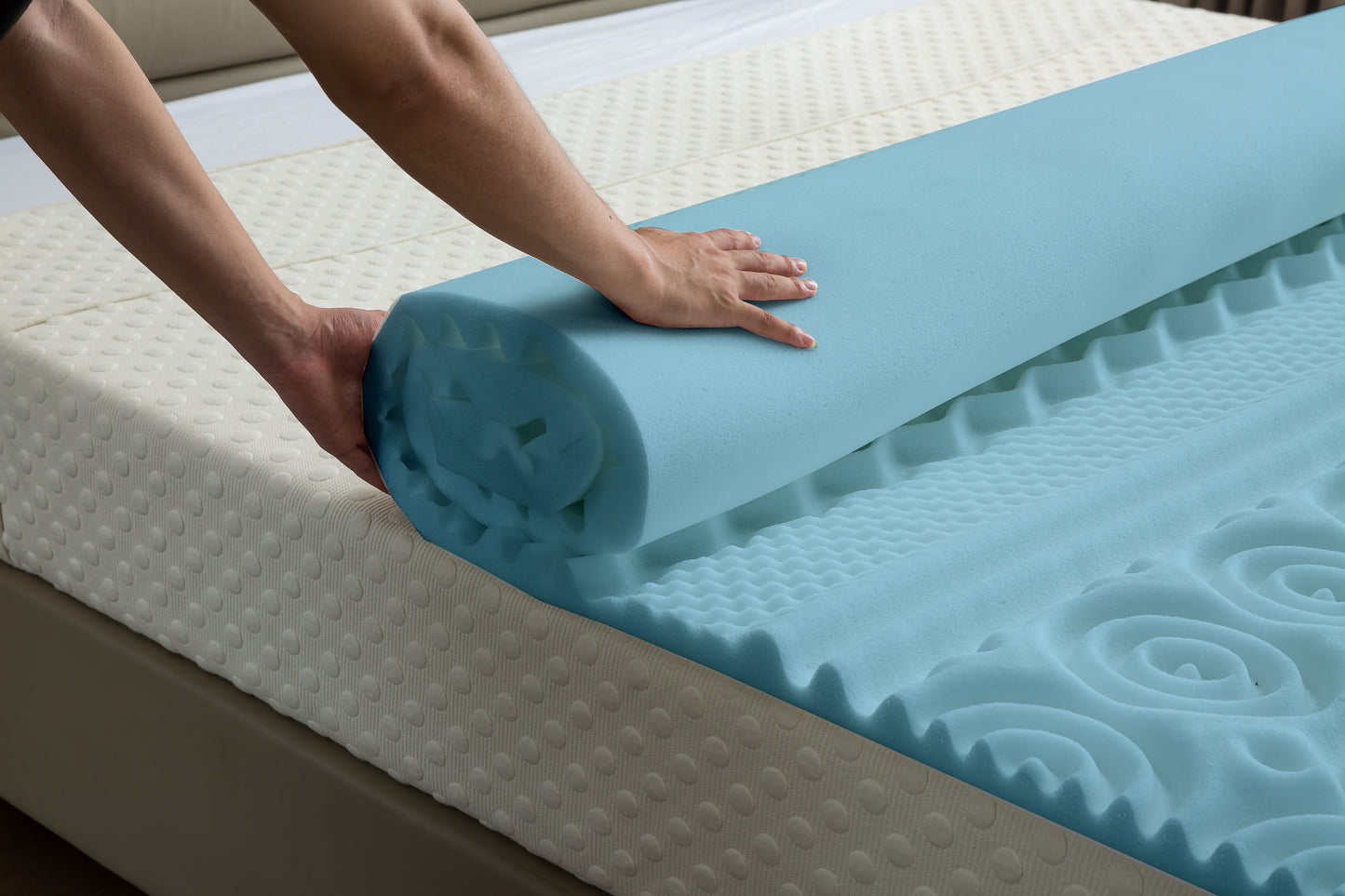 Surmatelas 5 CM- Mousse à Mémoire de Forme avec Gel + Housse Bambou - Confort Ergonomique avec 13 Zones de